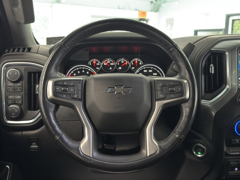 Used 2019 Chevrolet Silverado 1500 RST image 18