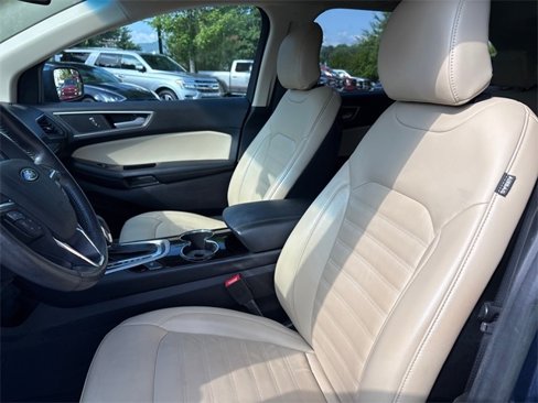 Used 2018 Ford Edge SEL w/ Equipment Group 201A image 24