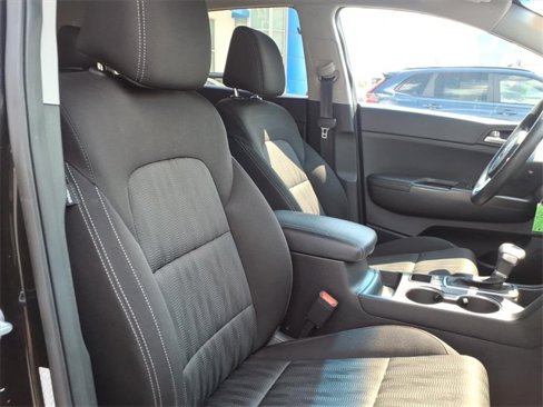 Used 2017 Kia Sportage LX image 9