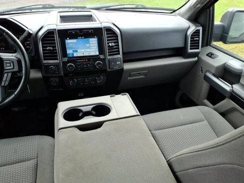 Used 2018 Ford F150 XLT w/ Equipment Group 302A Luxury image 11