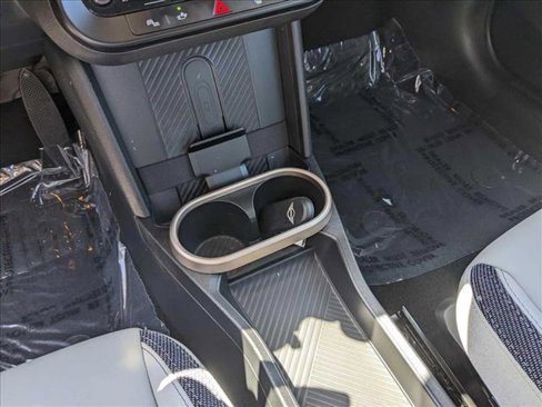 Certified 2025 MINI Cooper 2-Door Hardtop image 11