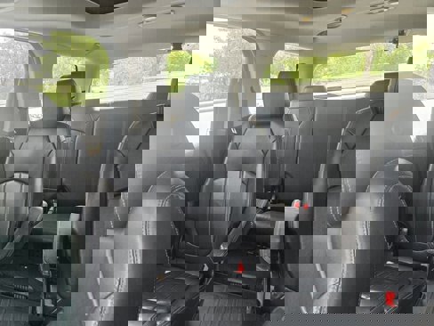 Used 2016 GMC Acadia Denali image 9