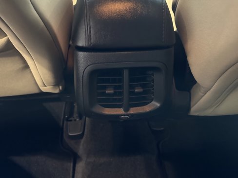 Used 2015 Jeep Cherokee Latitude image 20
