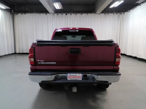 Used 2006 Chevrolet Silverado 1500 LT w/ Light Duty Power Package image 8