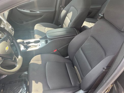 Used 2024 Chevrolet Malibu LT image 32