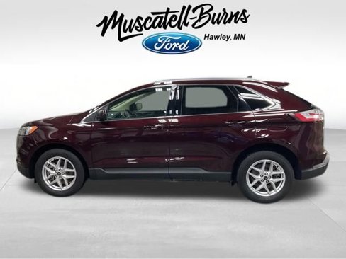 Used 2024 Ford Edge SEL w/ Convenience Package image 4