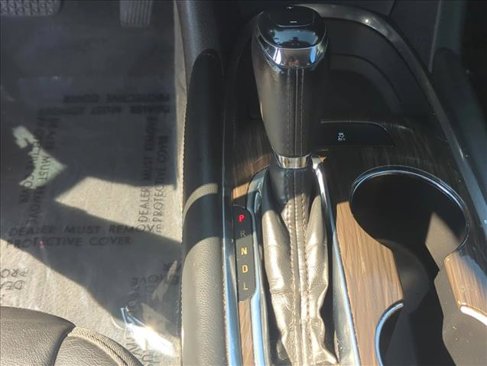 Used 2020 Chevrolet Malibu Premier image 13