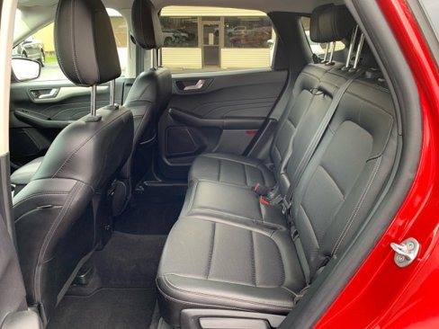 Used 2022 Ford Escape SEL image 11