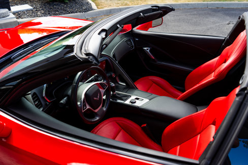 Used 2015 Chevrolet Corvette Stingray Coupe image 11
