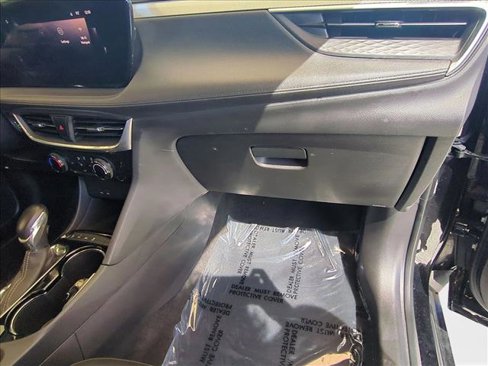 Used 2024 Buick Encore GX Sport Touring image 19