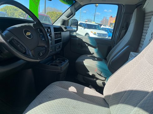 Used 2020 Chevrolet Express 2500 Extended w/ Communications Package image 8