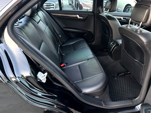 Used 2014 Mercedes-Benz C 250 Sedan image 11