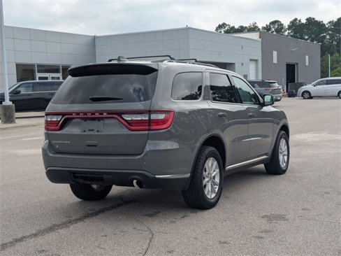 Used 2022 Dodge Durango SXT image 3