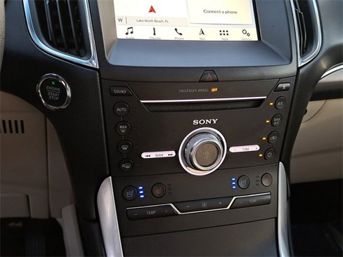 Used 2018 Ford Edge Titanium w/ Equipment Group 301A image 29