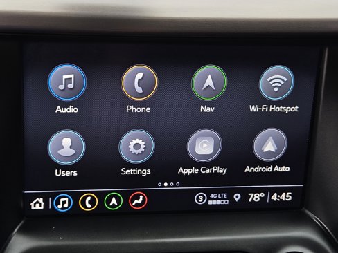 Used 2021 GMC Acadia AT4 w/ Technology Package image 18
