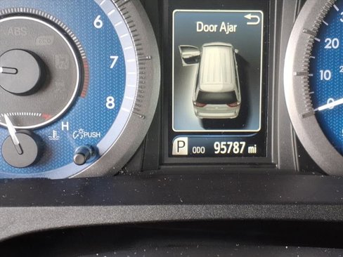 Certified 2019 Toyota Sienna LE image 8
