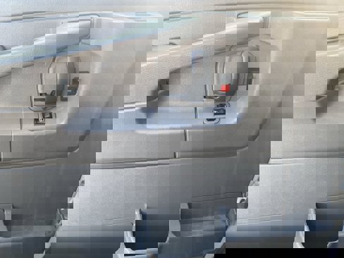 Used 2014 GMC Savana 2500 image 21