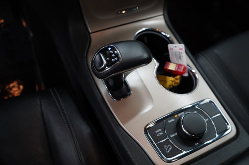 Used 2014 Jeep Grand Cherokee Limited image 22