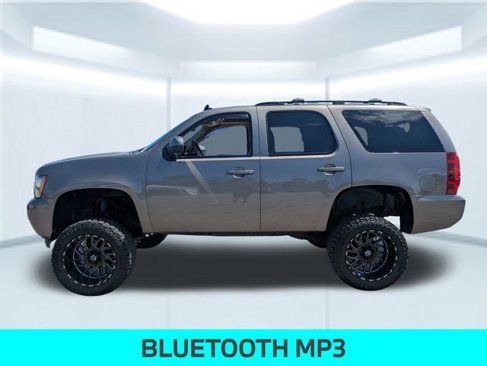 Used 2013 Chevrolet Tahoe LT image 2