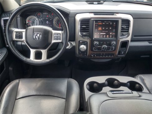 Used 2016 RAM 1500 Laramie w/ Convenience Group image 28