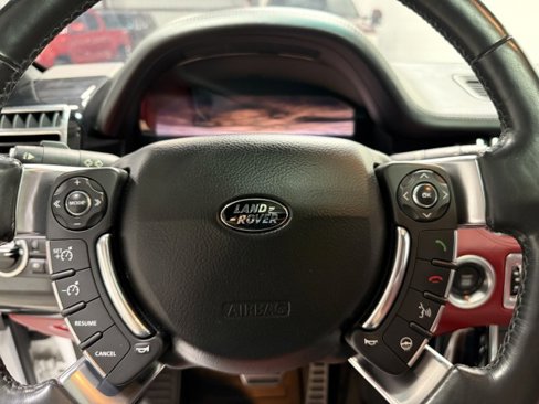 Used 2012 Land Rover Range Rover Autobiography image 27