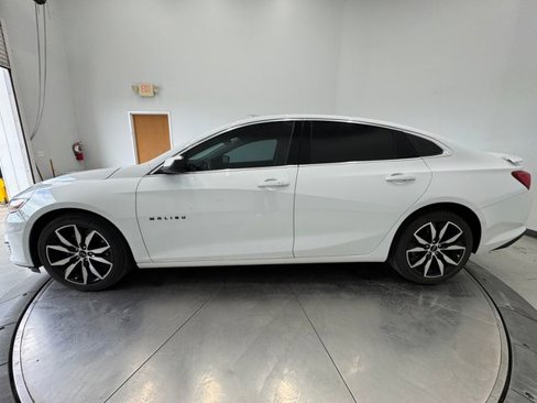Used 2022 Chevrolet Malibu RS image 14
