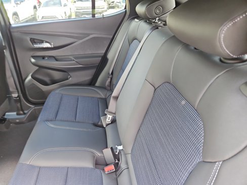 New 2025 Buick Envista Preferred image 13