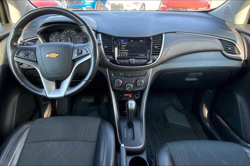 Used 2019 Chevrolet Trax LT w/ LT Convenience Package image 15