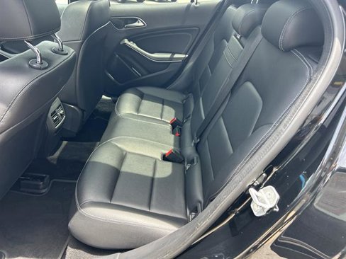 Used 2017 Mercedes-Benz GLA 250 4MATIC image 22