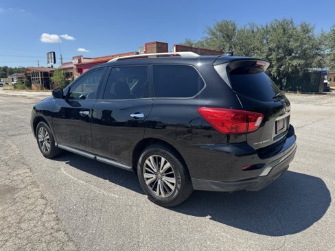 Used 2020 Nissan Pathfinder SL image 15