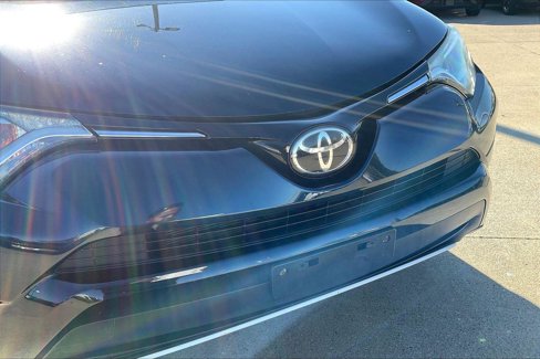Used 2017 Toyota RAV4 XLE image 28