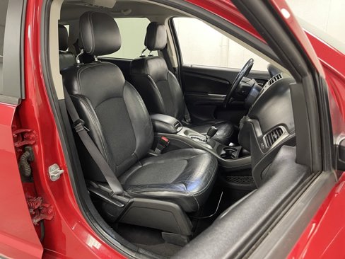 Used 2019 Dodge Journey Crossroad image 12