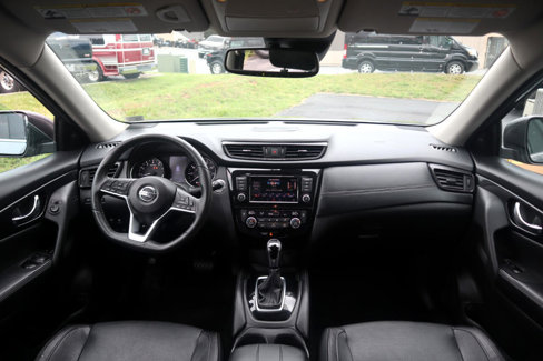 Used 2018 Nissan Rogue SL image 59