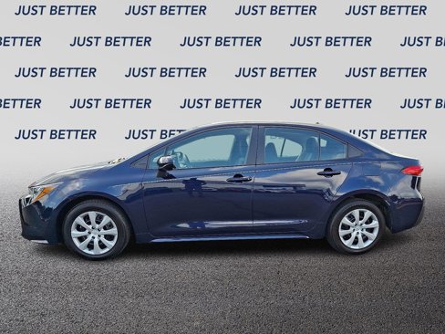 Used 2024 Toyota Corolla LE image 4
