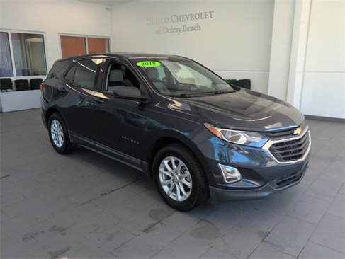 Used 2018 Chevrolet Equinox LS image 2
