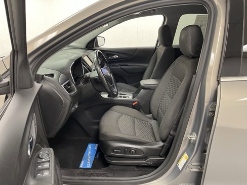 Used 2019 Chevrolet Equinox LT image 17