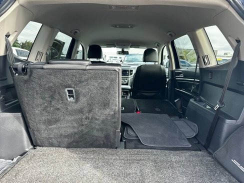Used 2018 Volkswagen Atlas SE image 48