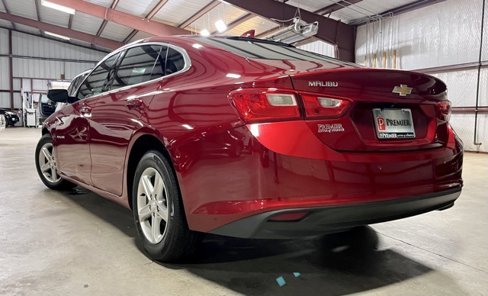 Used 2024 Chevrolet Malibu LT image 4