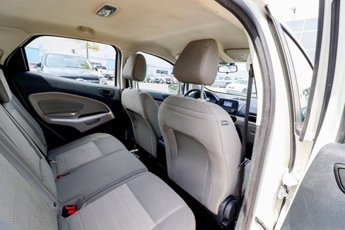 Used 2020 Ford EcoSport S image 40