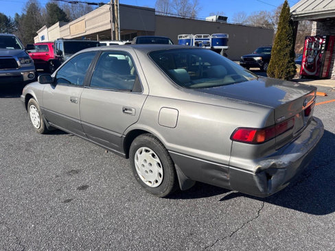 Used 1998 Toyota Camry CE image 8
