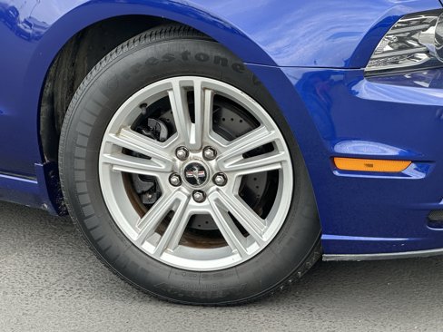 Used 2013 Ford Mustang Coupe image 7