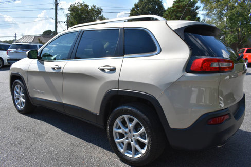 Used 2014 Jeep Cherokee Latitude image 30