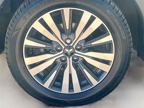 Used 2019 Mitsubishi Outlander GT image 30