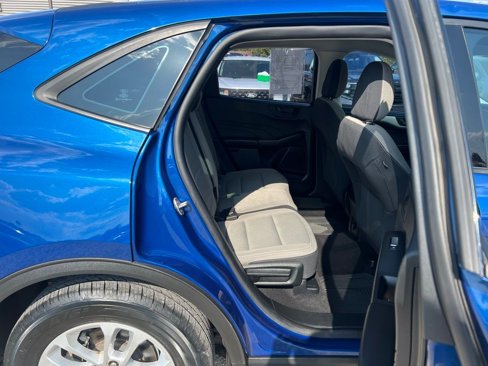 Used 2022 Ford Escape S image 19