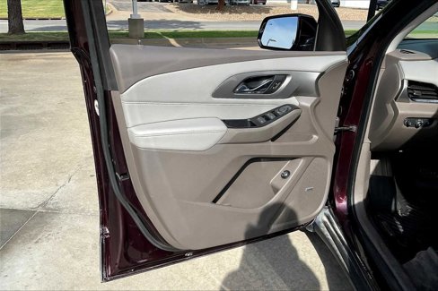 Used 2019 Chevrolet Traverse LT w/ LT Premium Package image 20