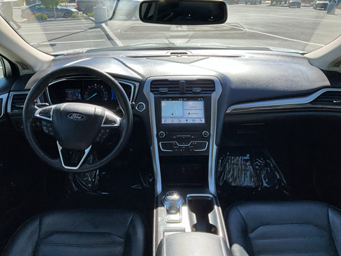 Used 2018 Ford Fusion Energi SE image 8