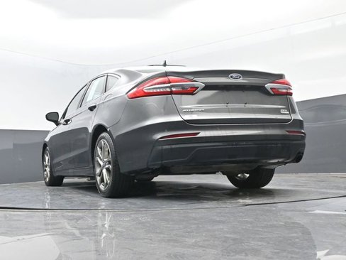 Used 2019 Ford Fusion SEL image 29