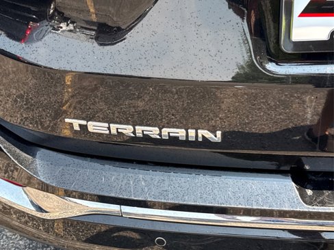 Used 2020 GMC Terrain Denali w/ Denali Premium Package image 15