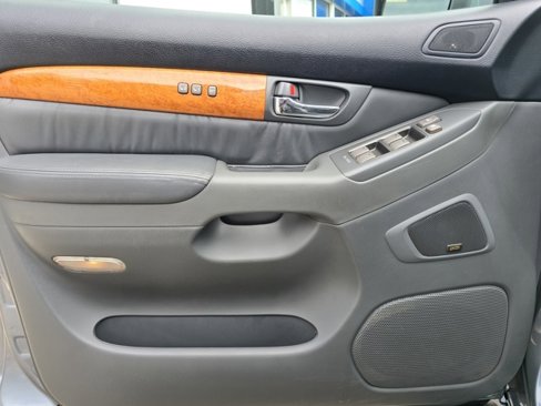 Used 2004 Lexus GX 470 image 20