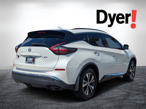 Used 2019 Nissan Murano SV w/ Premium Package image 3